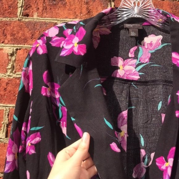 Black and Purple Floral Print Free Press Long Sleeve V-Neck Collared Blouse - Picture 7 of 15